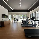 2Br Burj Khalifa View In Dubai With Beach Access